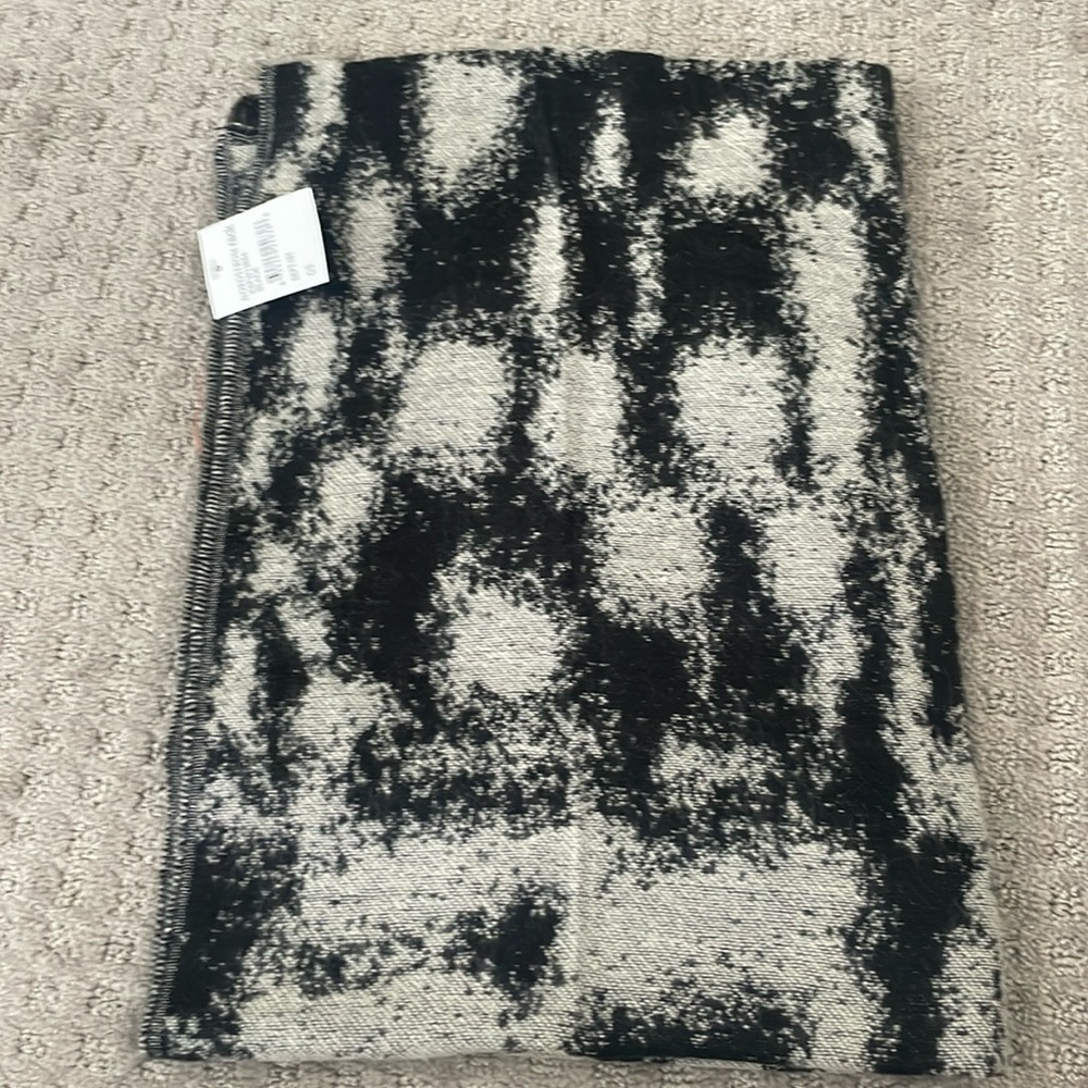 Multi-colored women’s scarf